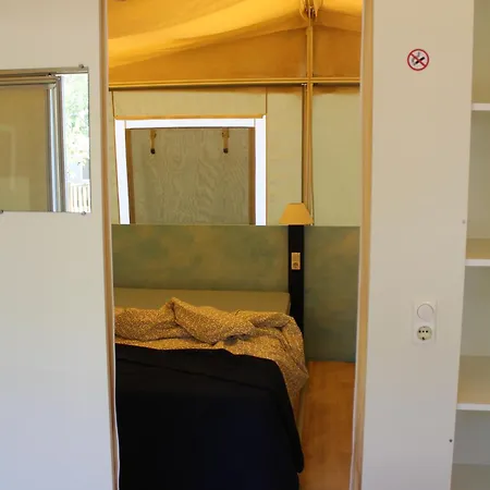 I Melograni Κάμπινγκ *